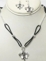 Louisiana Jewelry and Necklaces - AWNOL